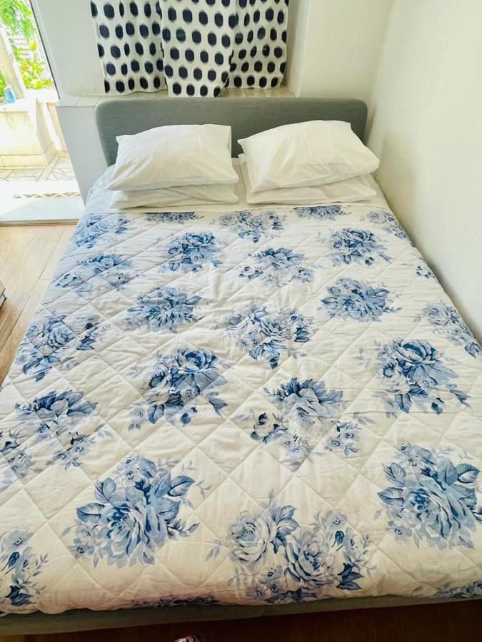 Central Luxury Apartman *