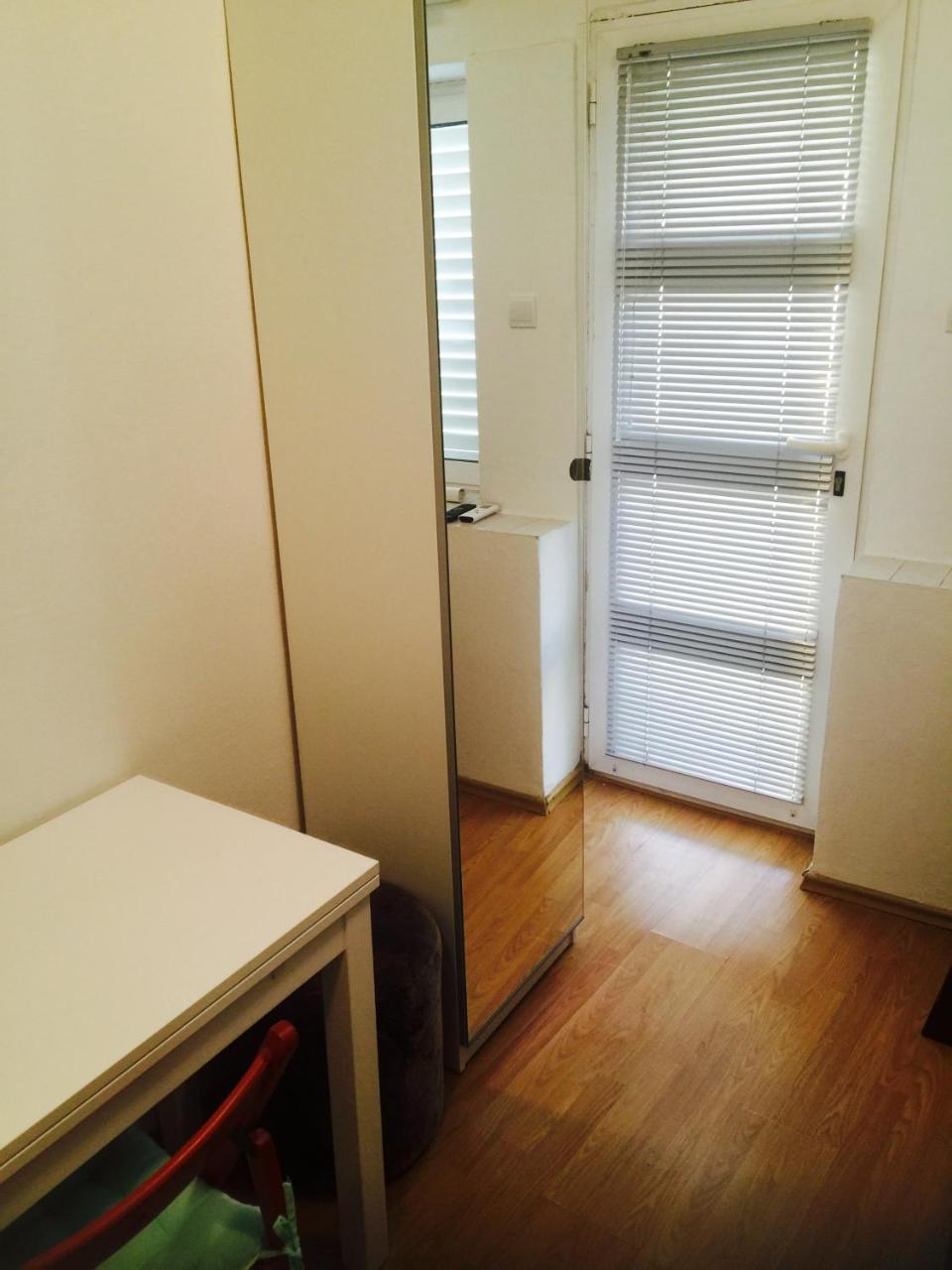 Central Luxury Apartment *